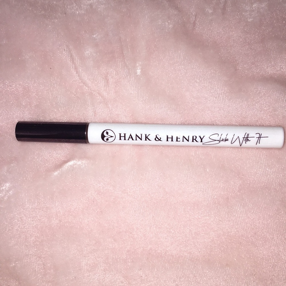 NWT Hank & Henry - Blickity Black Eyeliner
